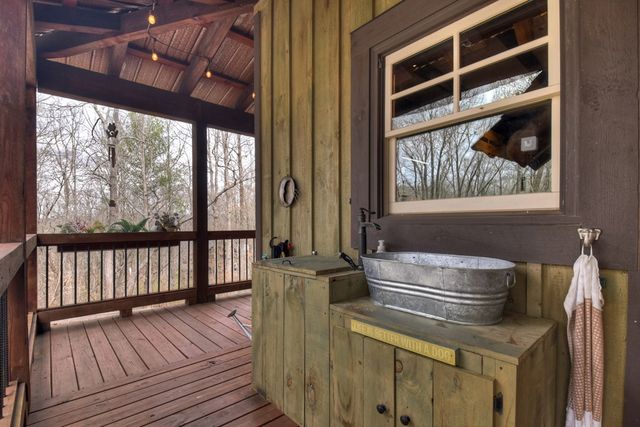 389 Toccoa Preserve Lane, Blue Ridge, GA 30513