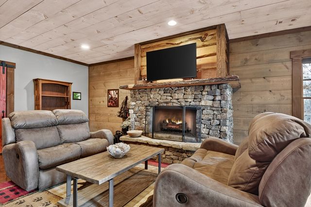 389 Toccoa Preserve Lane, Blue Ridge, GA 30513