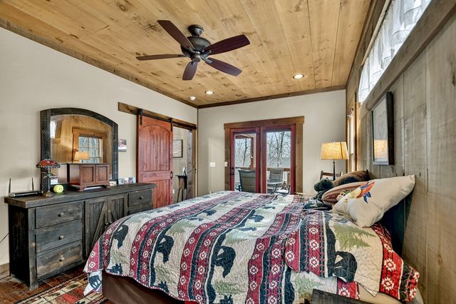 389 Toccoa Preserve Lane, Blue Ridge, GA 30513