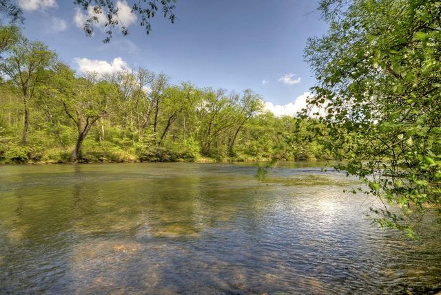 389 Toccoa Preserve Lane, Blue Ridge, GA 30513