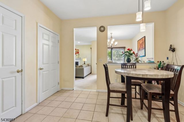 67 Forest Dr 67, Piscataway Twp., NJ 08854