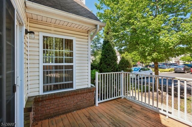 67 Forest Dr 67, Piscataway Twp., NJ 08854