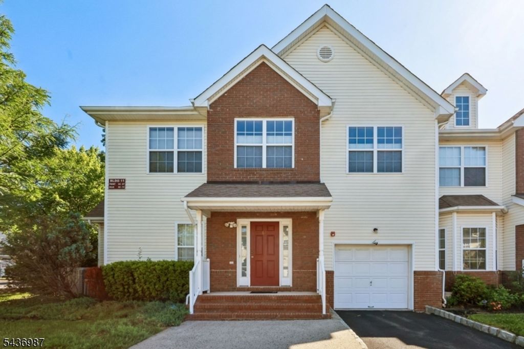 67 Forest Dr 67, Piscataway Twp., NJ 08854