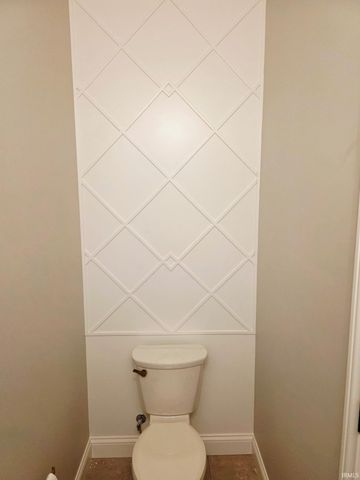 439 Westbriar Circle, Newburgh, IN 47630