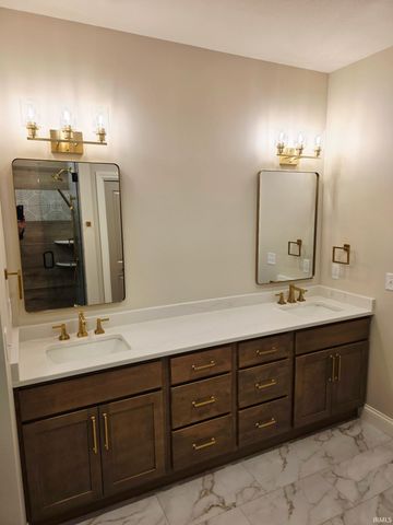 439 Westbriar Circle, Newburgh, IN 47630