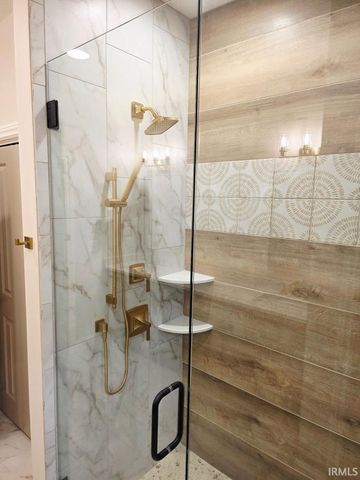 439 Westbriar Circle, Newburgh, IN 47630