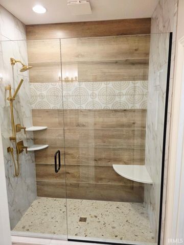 439 Westbriar Circle, Newburgh, IN 47630