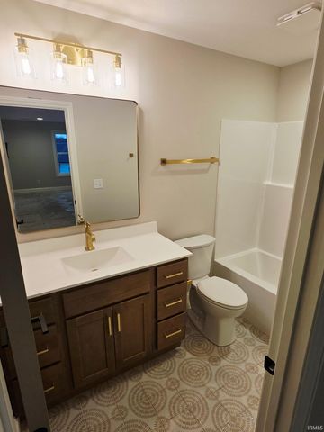 439 Westbriar Circle, Newburgh, IN 47630