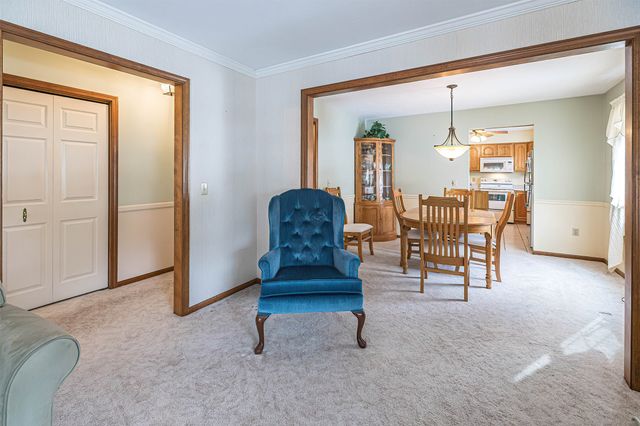 3655 BELLAIRE Drive, Erie, PA 16506