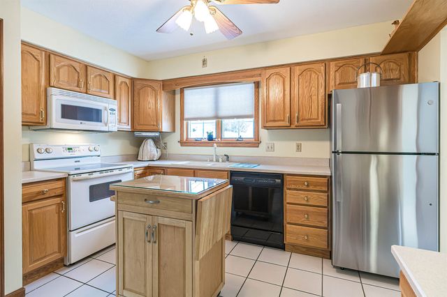 3655 BELLAIRE Drive, Erie, PA 16506