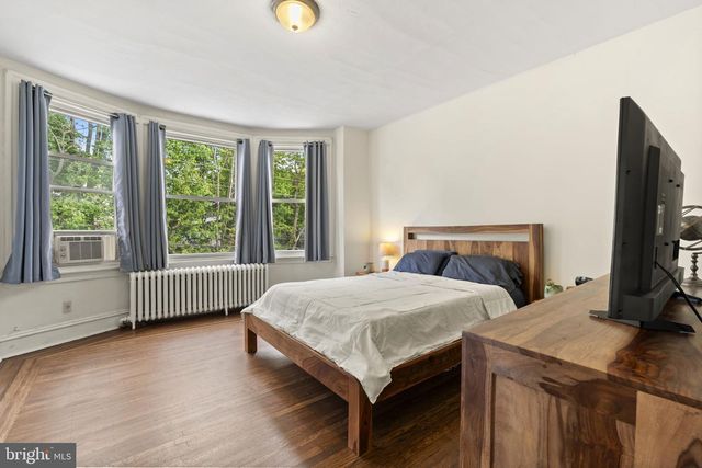 3415 INDIAN QUEEN LN, Philadelphia, PA 19129