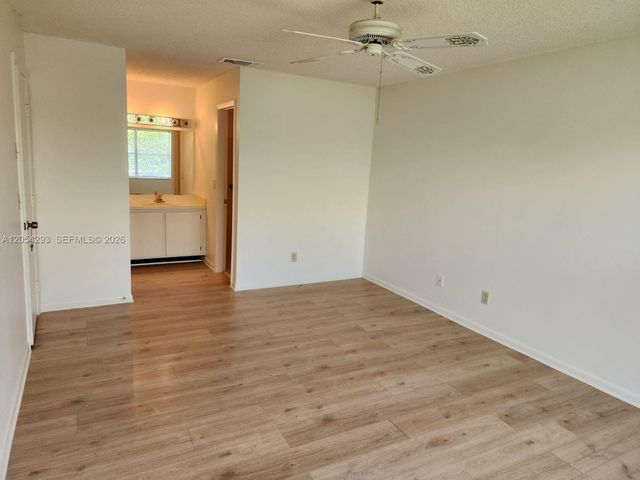 171 N Moccasin Trl N, Jupiter, FL 33458