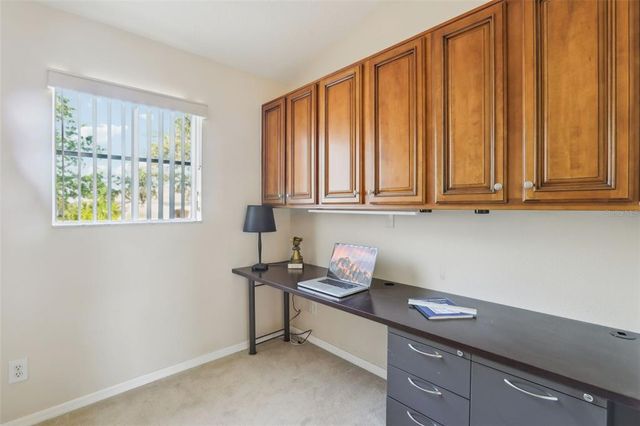 10211 QUAILS LANDING AVENUE, Tampa, FL 33647