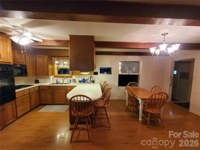 596 Georgia Avenue, Statesville, NC 28677