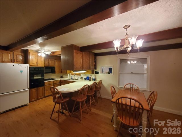 596 Georgia Avenue, Statesville, NC 28677