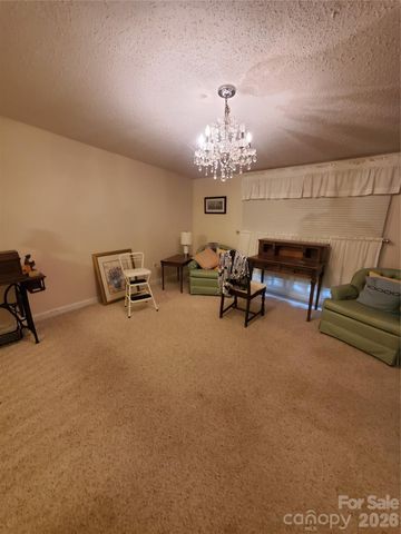 596 Georgia Avenue, Statesville, NC 28677