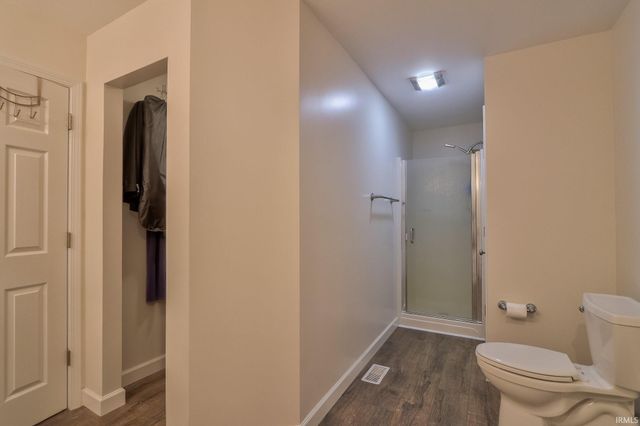 2807 Laura Lynn Lane, Newburgh, IN 47630