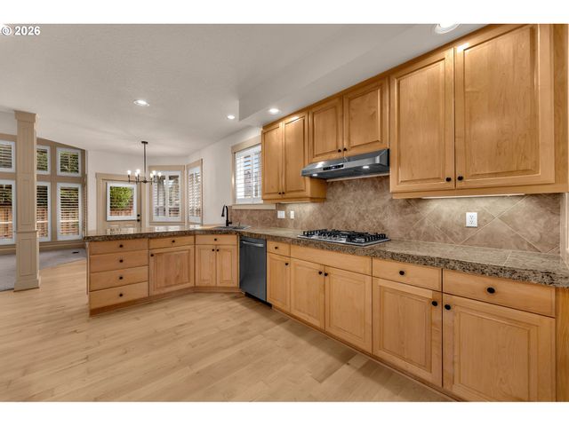 8405 Nw 17TH Ave, Vancouver, WA 98665