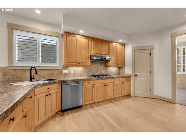 8405 Nw 17TH Ave, Vancouver, WA 98665