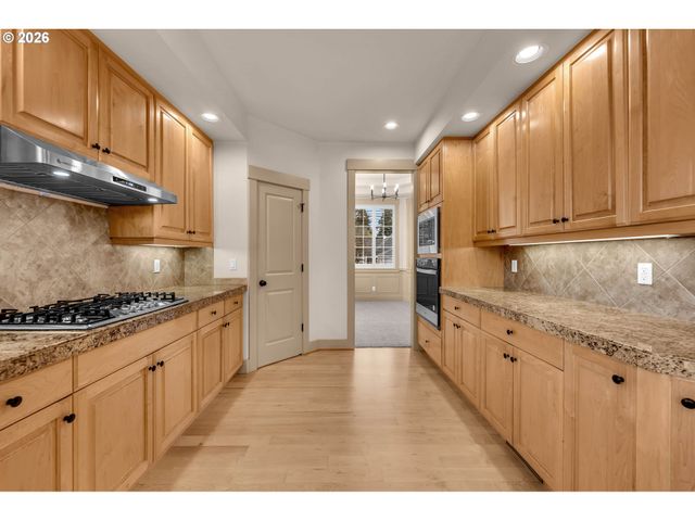 8405 Nw 17TH Ave, Vancouver, WA 98665