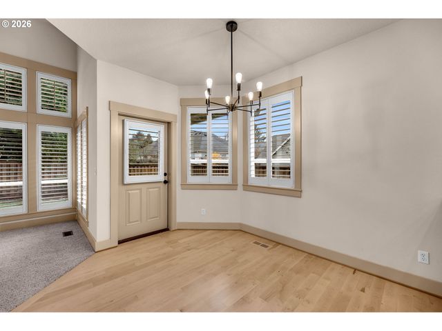 8405 Nw 17TH Ave, Vancouver, WA 98665