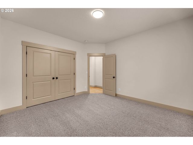 8405 Nw 17TH Ave, Vancouver, WA 98665