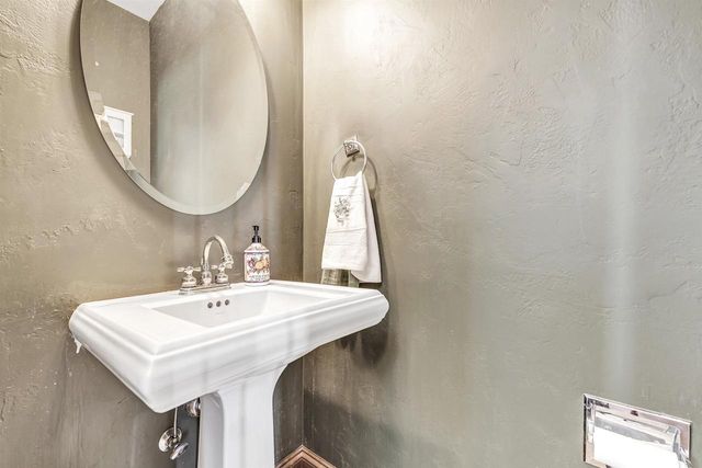 N4043 MORGAN DRIVE, Waupaca, WI 54981