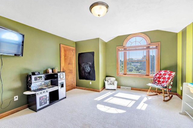 N4043 MORGAN DRIVE, Waupaca, WI 54981