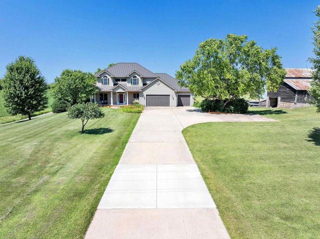 N4043 MORGAN DRIVE, Waupaca, WI 54981