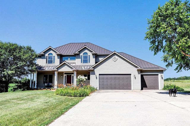 N4043 MORGAN DRIVE, Waupaca, WI 54981