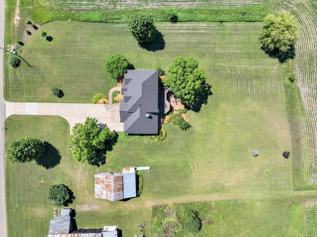 N4043 MORGAN DRIVE, Waupaca, WI 54981