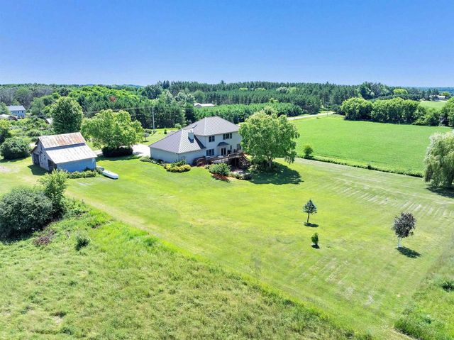 N4043 MORGAN DRIVE, Waupaca, WI 54981