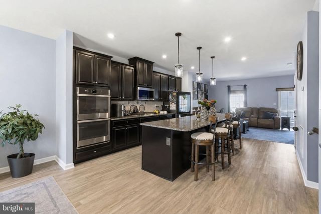 602 ROLLING VALLEY DR, Fredericksburg, VA 22405