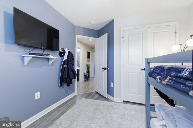 602 ROLLING VALLEY DR, Fredericksburg, VA 22405