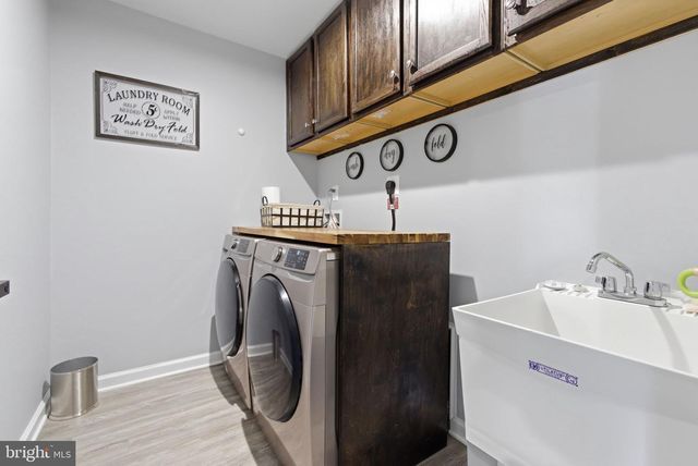 602 ROLLING VALLEY DR, Fredericksburg, VA 22405