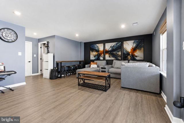 602 ROLLING VALLEY DR, Fredericksburg, VA 22405