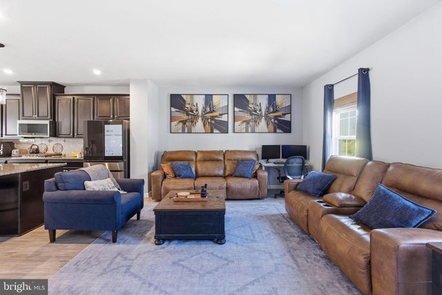 602 ROLLING VALLEY DR, Fredericksburg, VA 22405