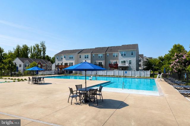 602 ROLLING VALLEY DR, Fredericksburg, VA 22405