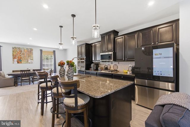 602 ROLLING VALLEY DR, Fredericksburg, VA 22405