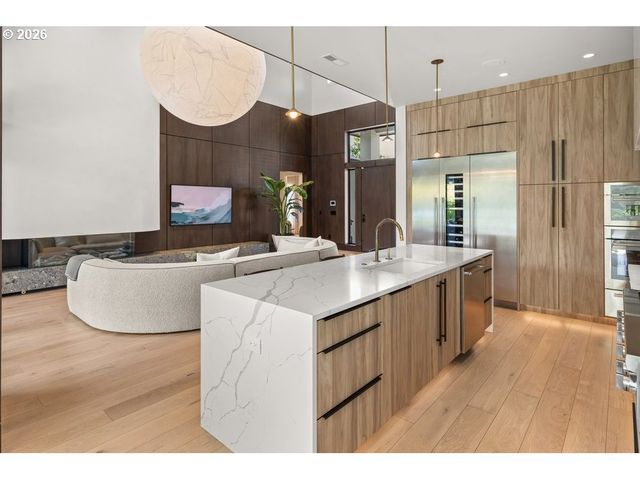 2201 S 19TH Way, Ridgefield, WA 98642