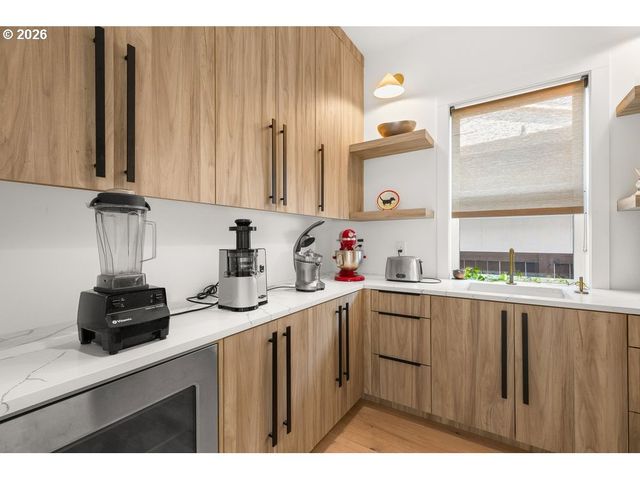 2201 S 19TH Way, Ridgefield, WA 98642