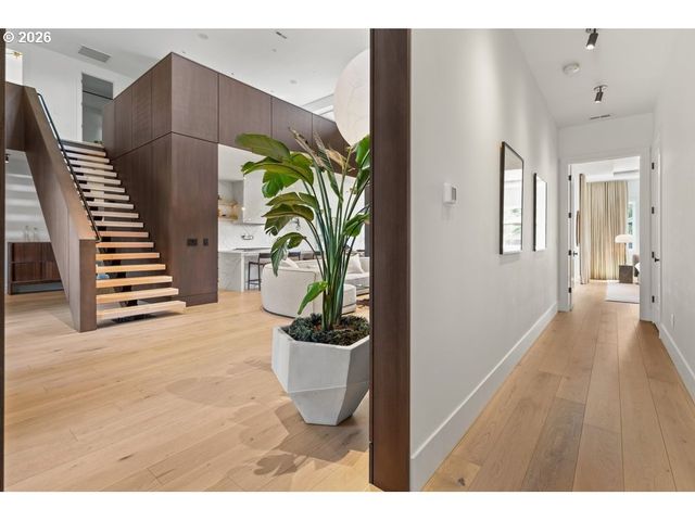 2201 S 19TH Way, Ridgefield, WA 98642