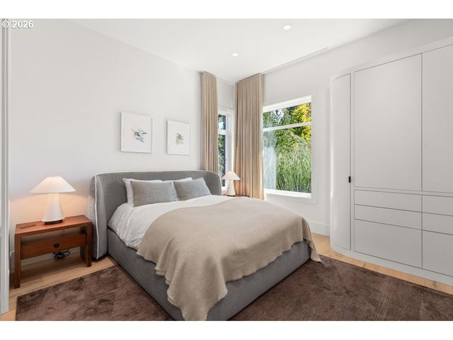 2201 S 19TH Way, Ridgefield, WA 98642