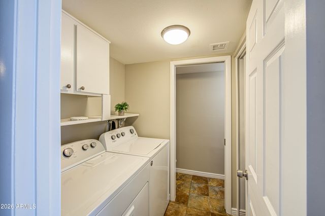 225 N STANDAGE -- 51, Mesa, AZ 85201