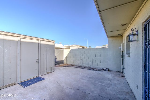 225 N STANDAGE -- 51, Mesa, AZ 85201