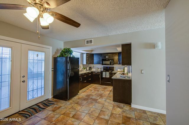 225 N STANDAGE -- 51, Mesa, AZ 85201