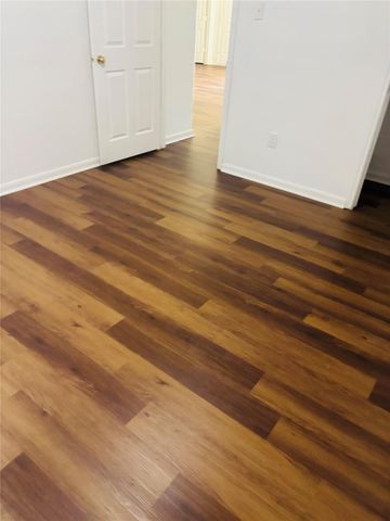 7350 Hurtgen Forest Road, Houston, TX 77033