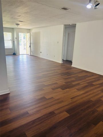 7350 Hurtgen Forest Road, Houston, TX 77033