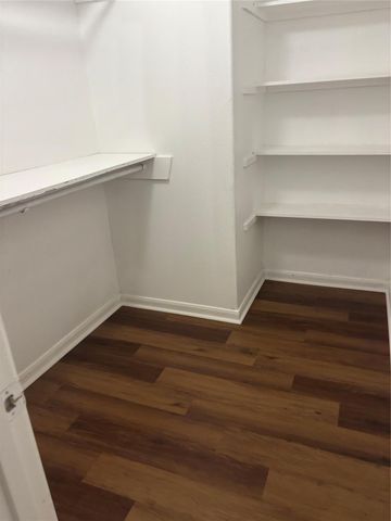 7350 Hurtgen Forest Road, Houston, TX 77033