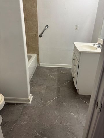 7350 Hurtgen Forest Road, Houston, TX 77033